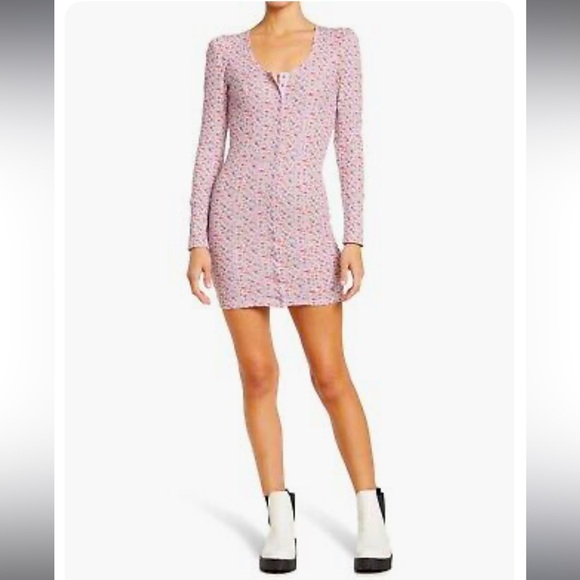 Betsey Johnson Dresses & Skirts - Betsey Johnson Vintage DITSY THERMAL MINI DRESS